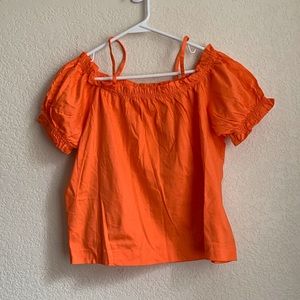 NWOT H&M Off-Shoulder Top
